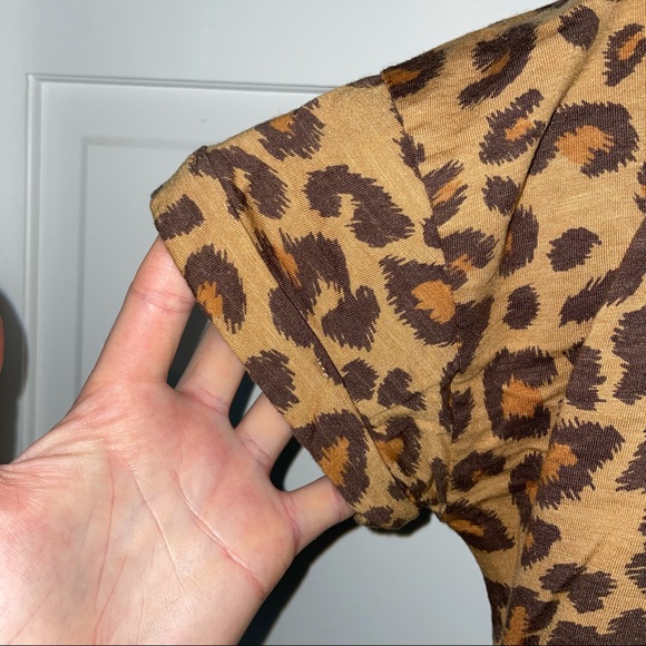 Cheetah Leopard Animal Print Tee T-Shirt Brown - Picture 3 of 6